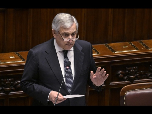 Foto di Mattarella strappata, Tajani convoca l'ambasciatore iraniano