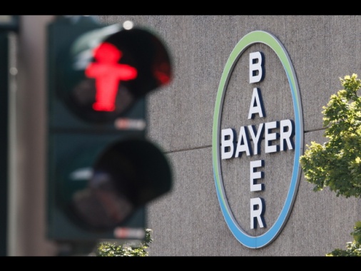 Accordo miliardario di Bayer per risolvere le cause sul glifosato negli Usa