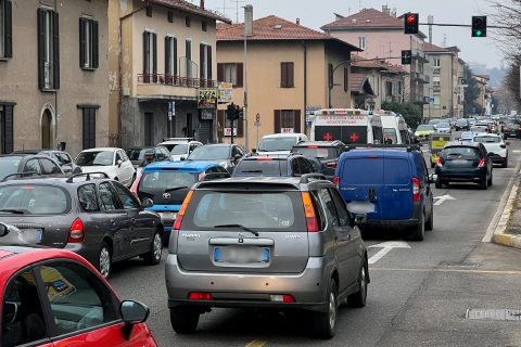 Ore perse nel traffico: Varese peggio di Napoli