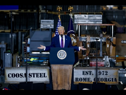 Trump, l'Iran ha tempo 10-15 giorni per un accordo