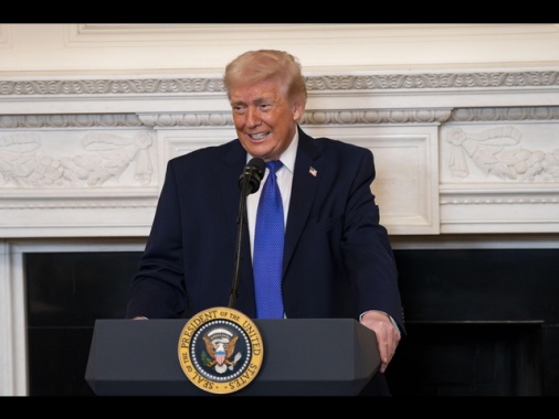 Trump, 'tutti i dazi rimangono, abbiamo alternative'