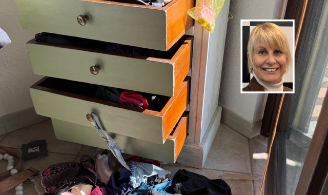 A Biandronno due immagini della casa di Paola Della Chiesa (sotto) violata dai ladri la sera di giovedì, con un blitz durato  una manciata di minuti. I malviventi hanno divelto l’impianto di allarme e sono entrati da una finestra. Ingente il bottino  