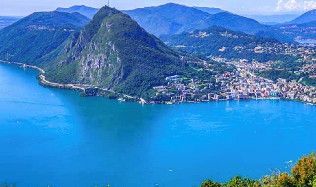 L’immersione è avvenuta nel Ceresio, in territorio svizzero non distante dal confine con l’Italia