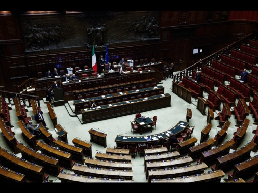 Via libera della Camera al decreto Milleproroghe con 154 sì