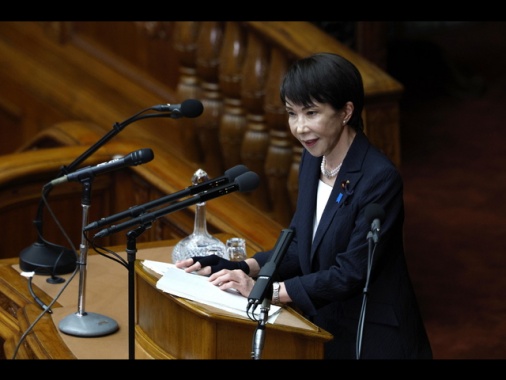 Giappone, premier Takaichi ribadisce contrarietà a successione femminile al trono