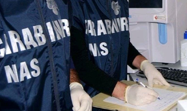 Carne scaduta al ristorante: sanzione di 20mila euro