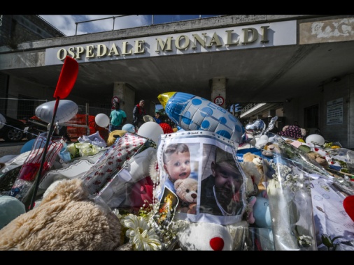 ++ Bimbo trapiantato: martedì prossimo al via l'incidente probatorio ++