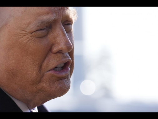 Trump, avviata operazione in Iran, difendiamo gli americani dalle minacce