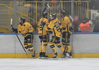 I Mastini si prendono gara-1: Alleghe battuto 5-3