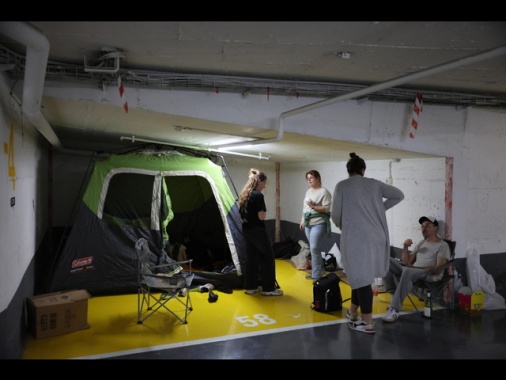 Forti esplosioni nel centro di Tel Aviv, tremano i palazzi