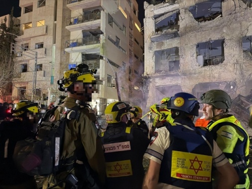 Media, 'un morto a Tel Aviv per gli attacchi missilistici dell'Iran'