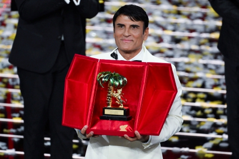 Sal Da Vinci trionfa a Sanremo 2026