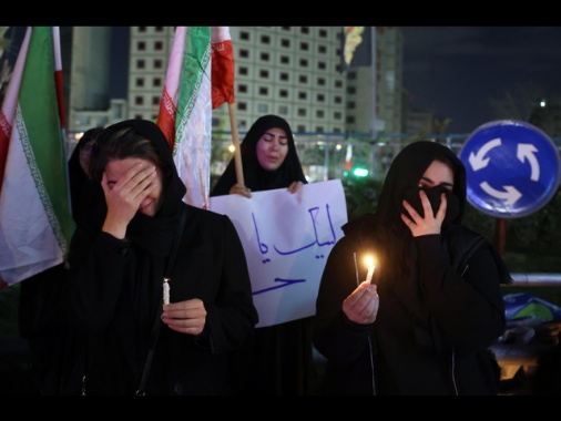 Media, 'Usa e Israele hanno colpito più di 2.000 target in Iran'