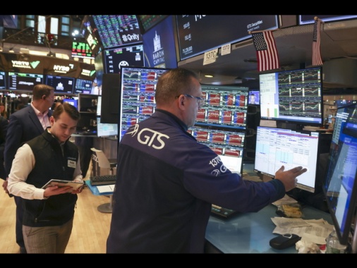 Wall Street apre negativa. Dj -1,72%, Nasdaq -1,81%