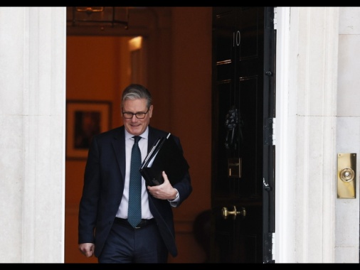 Gb invia nave ed elicotteri anti-drone in difesa di Cipro