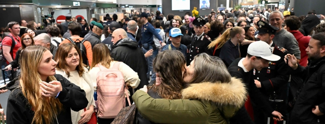 L’ansia, i turni per dormire e «i missili sopra la testa»