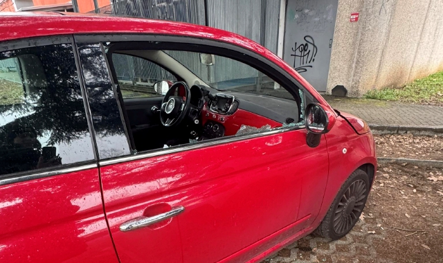 Gallarate, danni alle auto e furti nel parcheggio