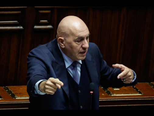 Crosetto, 'Usa hanno agito fuori dal diritto internazionale'