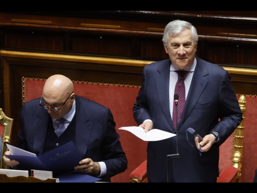 Tajani, 'chiusa temporaneamente l'ambasciata a Teheran, trasferiti a Baku'