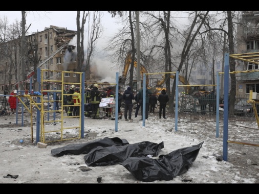 Kiev, 'sono 10 le vittime del raid russo a Kharkiv'