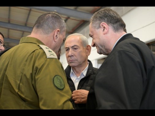 Netanyahu ai Pasdaran, 'chi si arrende verrà risparmiato'