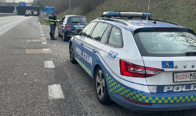 I controlli in questi giorni contro le auto degli “aspettoni” lungo la 336 di Malpensa