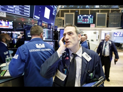 Borsa: l'indice della 'paura' Vix tocca i massimi dal Liberation Day