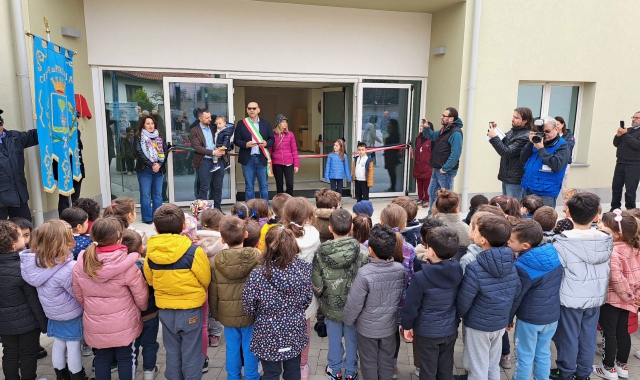 Nuova scuola a Parabiago. Dopo 60 anni