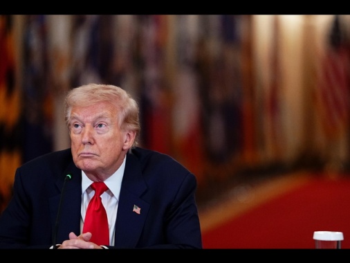 Trump, 'con Putin parlato di Ucraina, vuole essere d'aiuto in Medio Oriente'