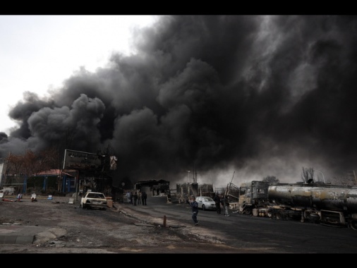 Trump all'Iran, 'colpiremo più duro con blocco delle forniture di petrolio'