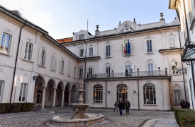 Vetrina per l'impiego: un ponte tra imprese e lavoratori a Varese