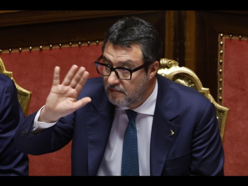 Salvini, 'Mimit e Mef stanno lavorando sulle accise, non so se oggi in Cdm'