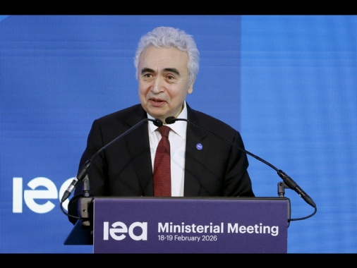 Iea convoca oggi riunione su crisi e rilascio riserve greggio