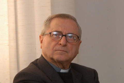 Addio a monsignor Centemeri, lutto a Saronno