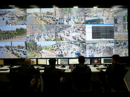 Azienda licenzia tutti i dipendenti a Venezia, sostituiti dall'AI