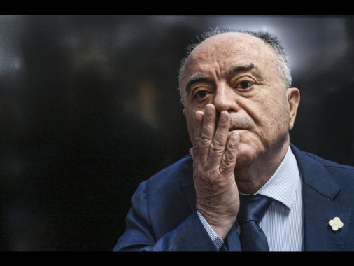 Gratteri, 'so che significa essere un bersaglio, valuterò querela'