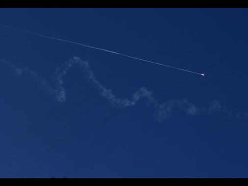 Media Iran, 'forte esplosione a Teheran vicino manifestazioni, presente Larijani'