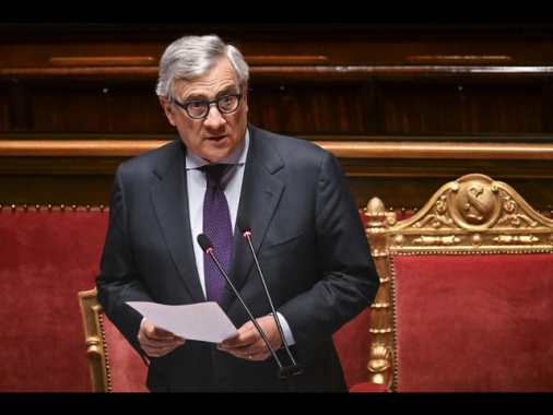 Tajani agli iscritti di FI, spiegate a tutti le ragioni del 'Sì'