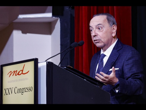 Lo Voi a congresso Md, 'porto mio saluto e quello del plotone...'