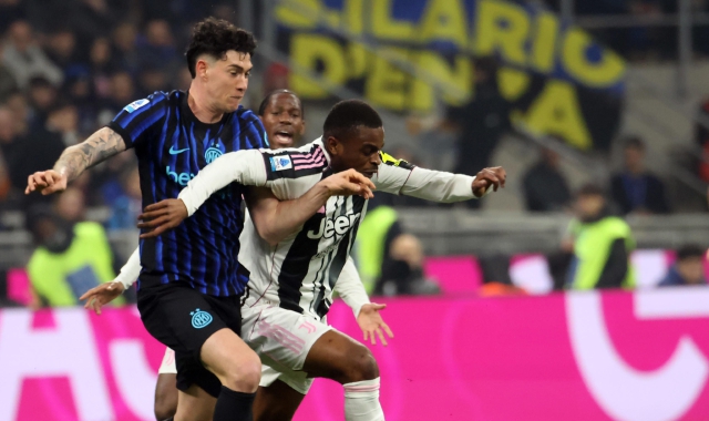 «La Rosa Camuna all'interista Bastoni»