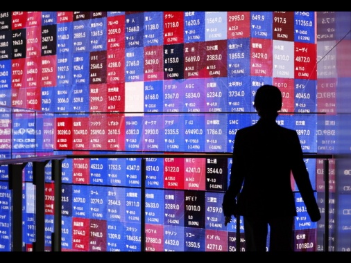 Borsa: Tokyo, apertura in aumento (+0,90%)
