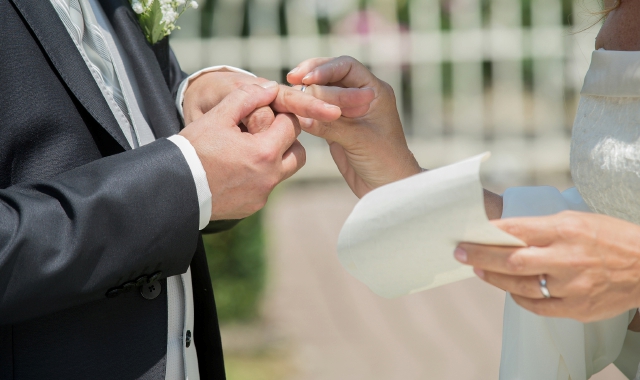 Il matrimonio combinato finisce in tribunale: accuse incrociate