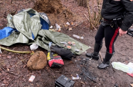 Blitz nei boschi della droga: un arresto e un’espulsione