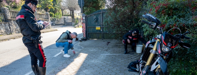 Tg Prealpina, si schianta in moto: 25enne gravissima