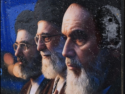 L'Iran rivendica il raid a Dimona, 'risposta all'attacco al sito di Natanz'