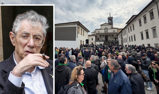 L’addio a Bossi: il sole delle Alpi e il grido «secessione»