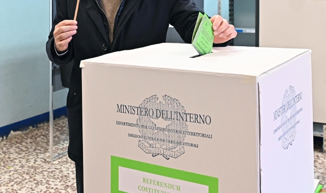 Referendum, botta e risposta tra i due comitati