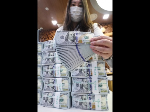 Il won sudcoreano scende a 1.510 sul dollaro, il livello più basso dal 2009