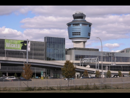 Media, pilota e co-pilota uccisi nello scontro al LaGuardia