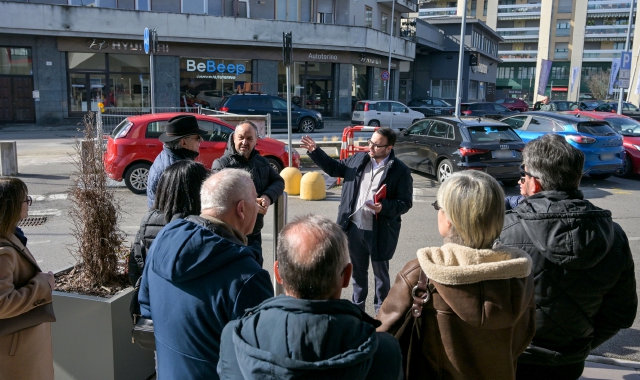 L’incontro del consigliere Angei tre settimane fa con gli abitanti di viale Belforte 